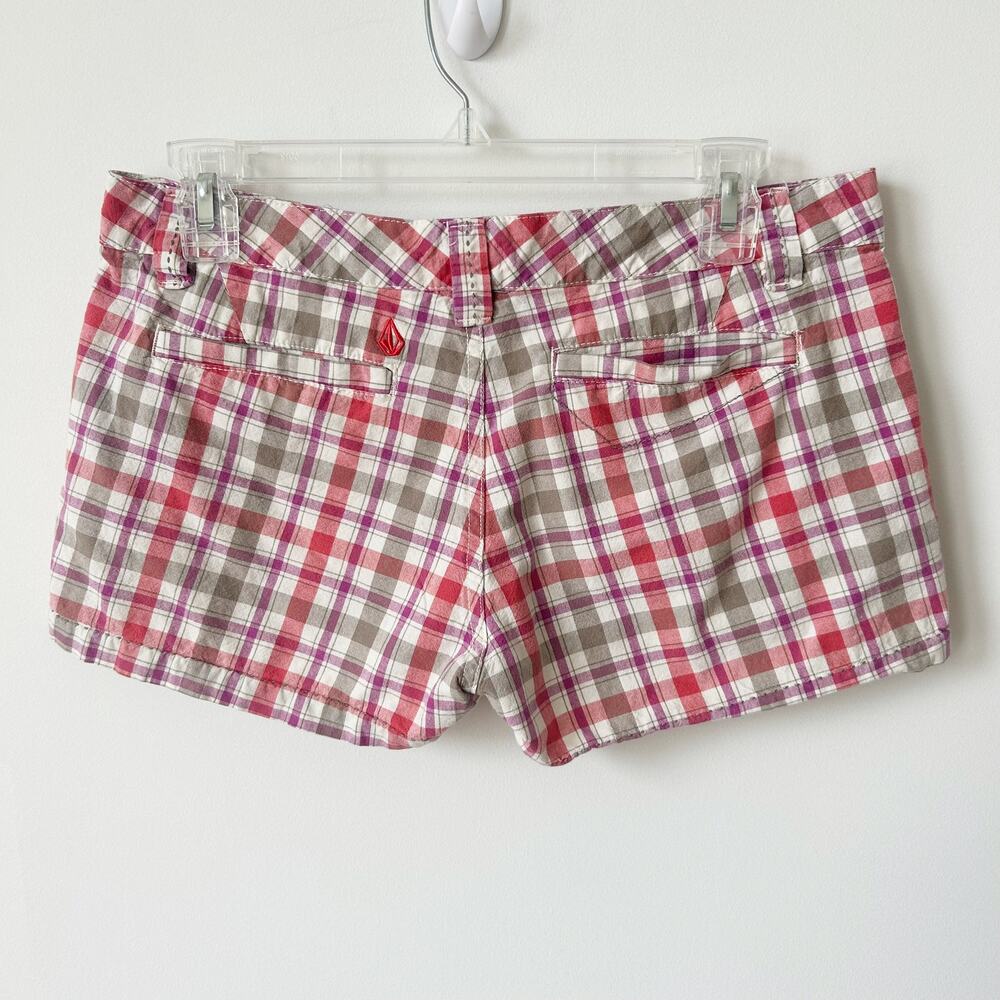 Vintage Y2K Volcom Shorts Plaid Size 7 Preppy Mid Rise Mini Skater Multicolor - Picture 2 of 6